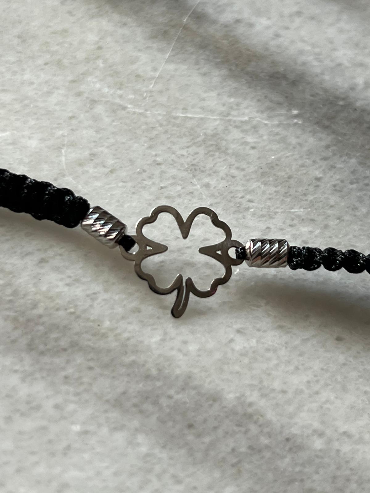 PULSERA TRÉBOL + CANUTILLO ORO BLANCO 18K