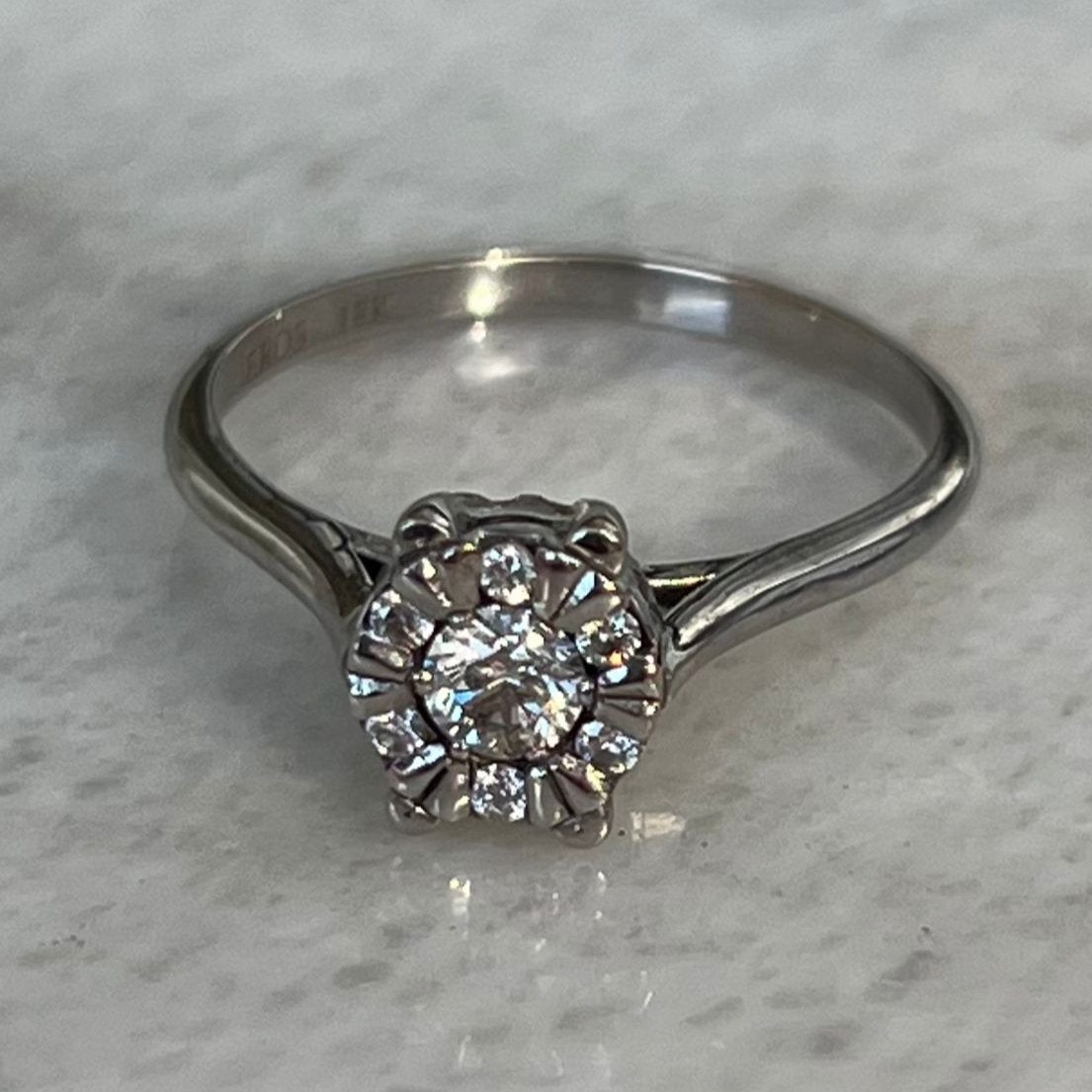 ANILLO DE COMPROMISO EROS MULTI DIAMANTES TIPO SOLITARIO