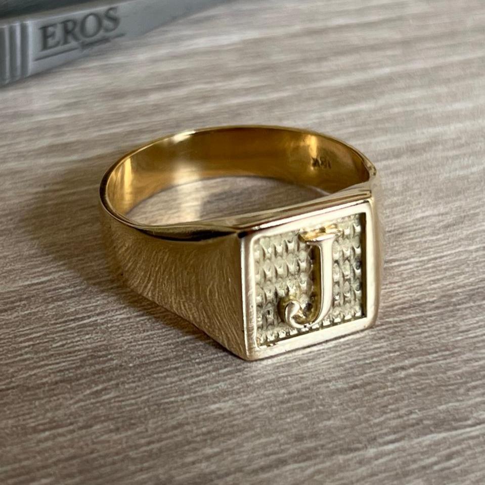 ANILLO TIPO SELLO CON FONDO