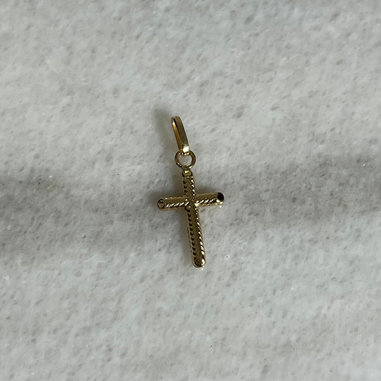DIJE CRUZ DIAMANTADA
